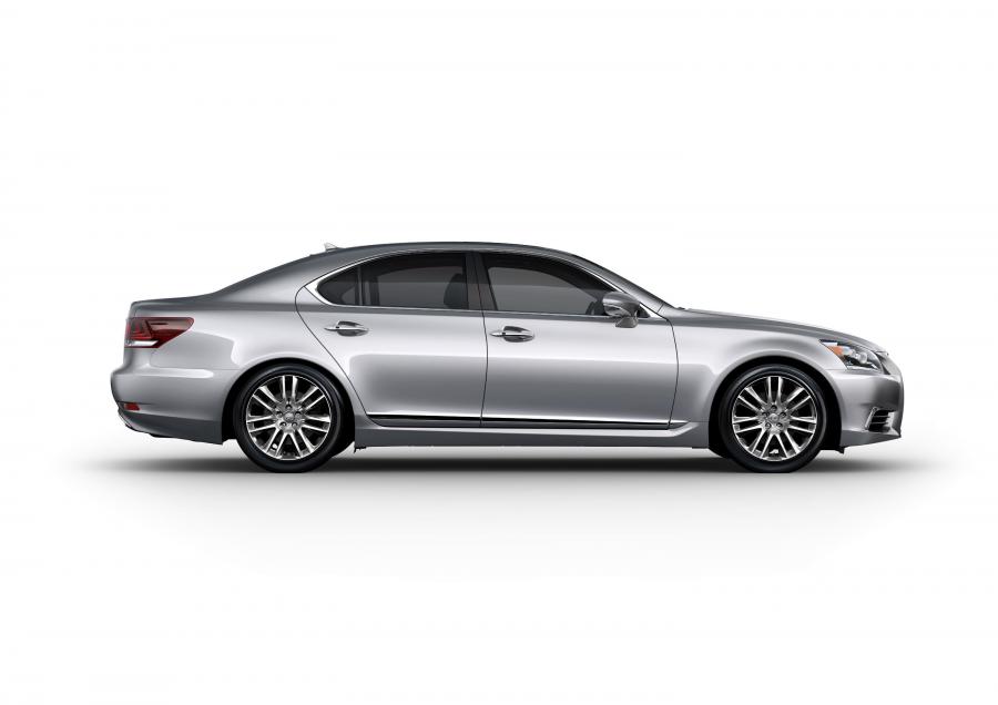  Lexus LS460 2013 года  (фото 46 из 111)